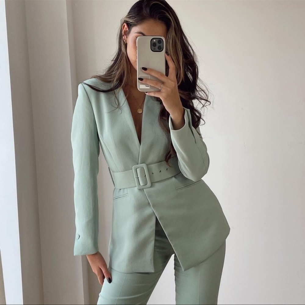 Zara BELTED LAPELLESS BLAZER